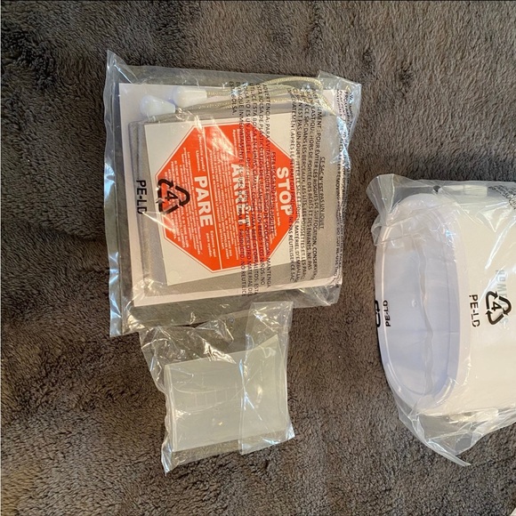 HoMedics 2 in 1 Perfect Mini Garment Steamer and Iron - NWOB - Picture 6 of 8